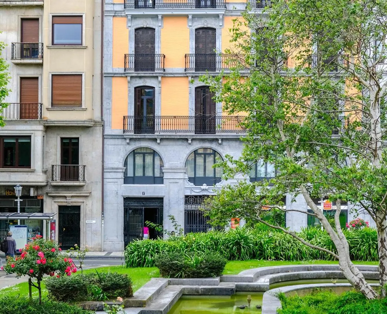 Boulevart Donostia San Sebastián 0*,  Hiszpania